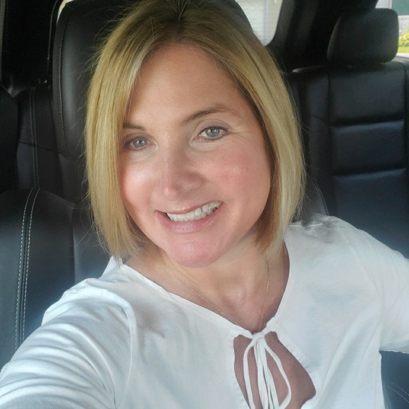 Meet your Posher, Diann - Picture 1 of 1